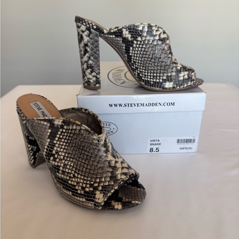Steve Madden Black and Cream Snake Print Mules 8.5
